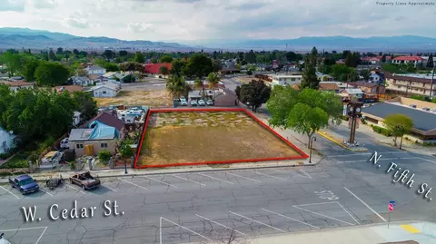 405 N 5th St, Coalinga, CA 93210