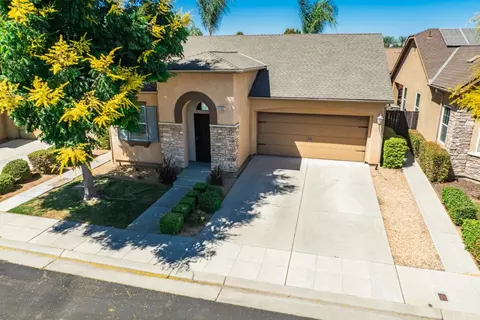 3783 Richmond Ave, Clovis, CA 93619