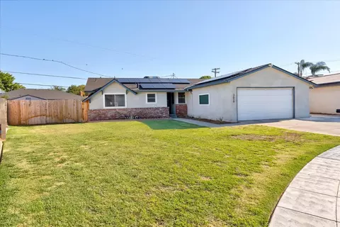 3619 E Holland Ave, Fresno, CA 93726