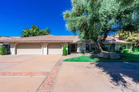 16 Seasons Ct, Madera, CA 93637