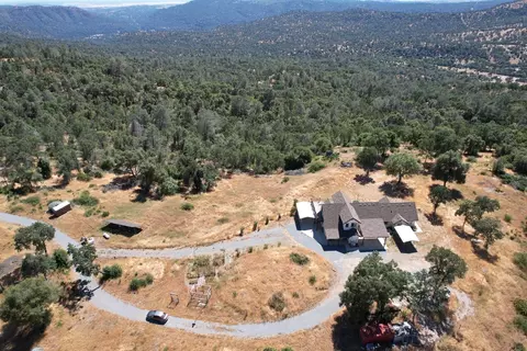 51951 Piute Rd, North Fork, CA 93643