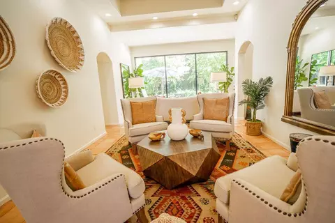 2020 W Via Frassino, Fresno, CA 93711
