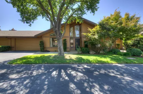 6260 N Palm Ave #117, Fresno, CA 93704