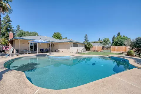 3131 E Sample Ave, Fresno, CA 93710