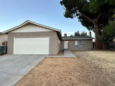 4747 E Braly Ave, Fresno, CA 93702