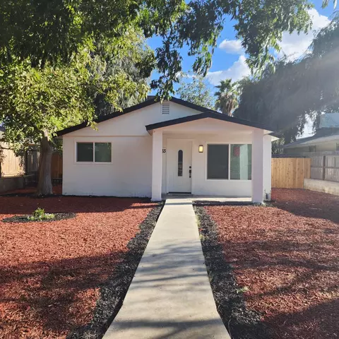 263 W Beechwood Ave, Fresno, CA 93650