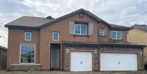 1533 W Sedona Ave, Visalia, CA 93291