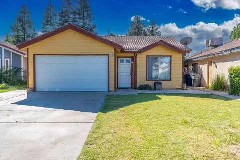 5187 W Magill Ave, Fresno, CA 93722