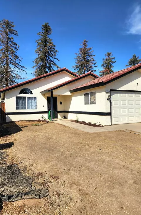 5770 W Tenaya Ave, Fresno, CA 93722