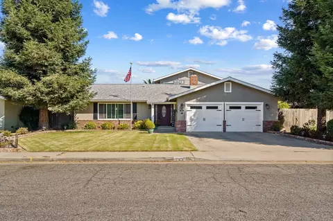 742 Herbert Ave, Reedley, CA 93654