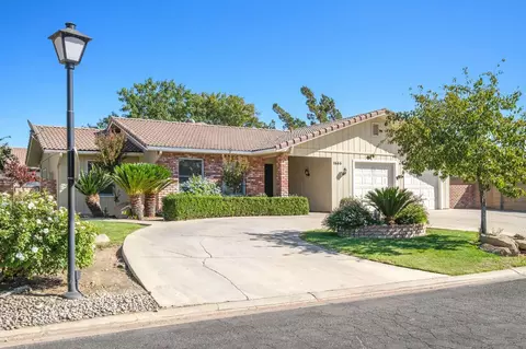 1666 W Bullard Ave, Fresno, CA 93711