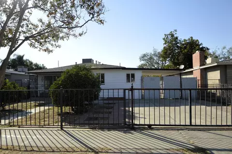 2336 S Tupman Ave, Fresno, CA 93706