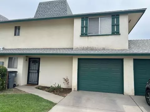 4843 N Winery Cir #102, Fresno, CA 93726