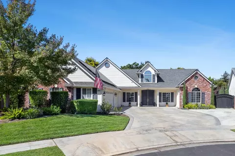 1680 N Bush, Clovis, CA 93619