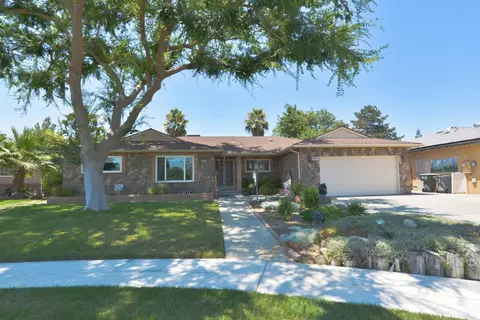 5647 N Prospect Ave, Fresno, CA 93704