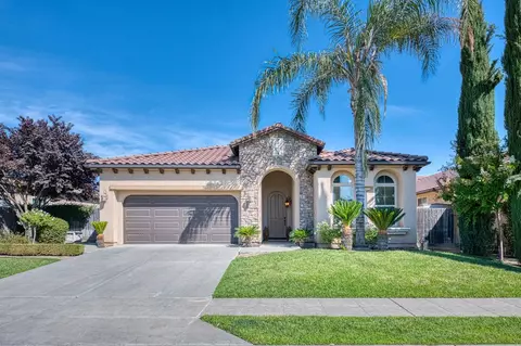 1358 E Via Verde Dr, Fresno, CA 93730