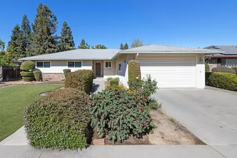 3212 E Tenaya Way, Fresno, CA 93710