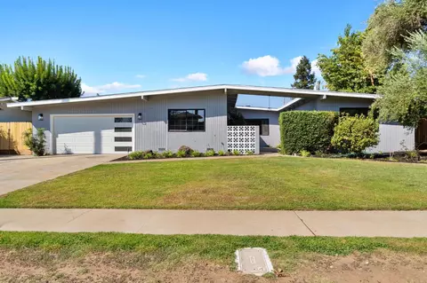 6061 N Winchester Ave, Fresno, CA 93704