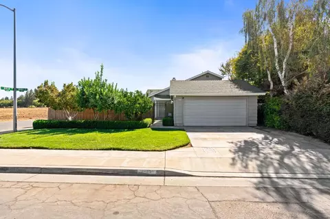 4117 W Magill Ave, Fresno, CA 93722