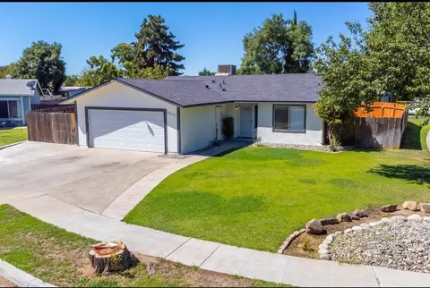 5878 E Ramona Ave, Fresno, CA 93727