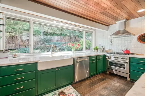 5110 Plymouth St, Cambria, CA 93428