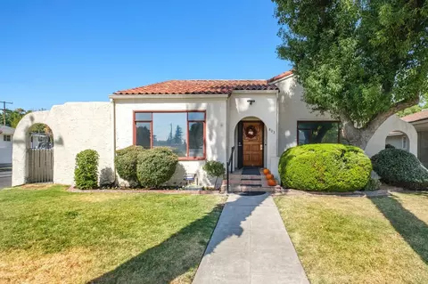 803 E Peralta Way, Fresno, CA 93704