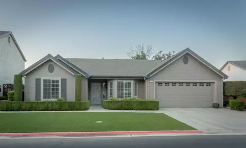 8665 N Cedar Ave #153, Fresno, CA 93720