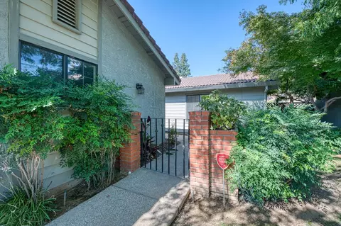 7051 N Teilman Ave #101, Fresno, CA 93711