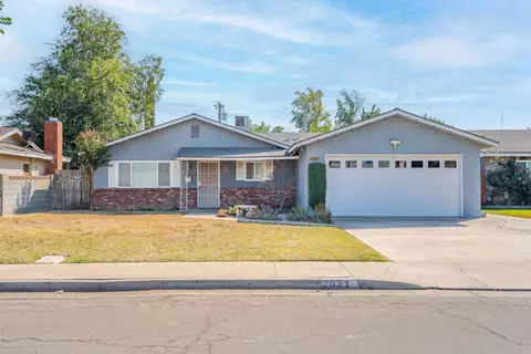 2031 Goldridge St, Selma, CA 93662