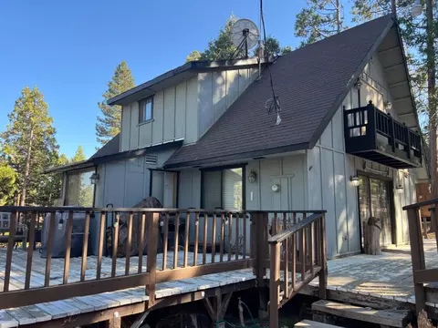 41823 Corlew Ln, Auberry, CA 93602