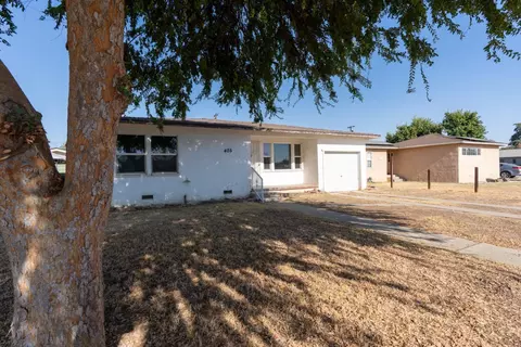405 N O St, Madera, CA 93637