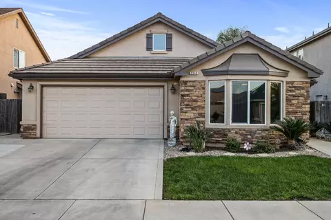 2549 Kelli Ave, Sanger, CA 93657