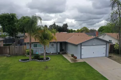 3321 Claremont Ave, Clovis, CA 93611