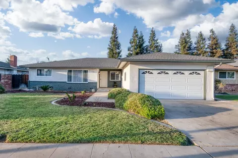 528 E Magill Ave, Fresno, CA 93710