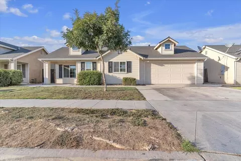400 E Carpenter Ave, Reedley, CA 93654
