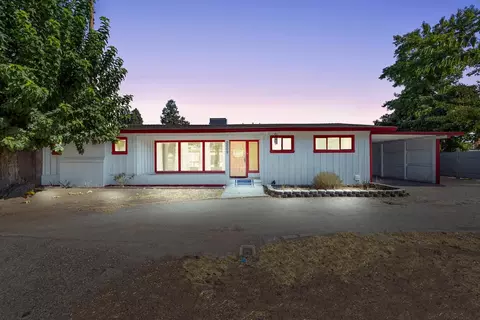 3009 Fowler Ave, Clovis, CA 93611