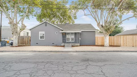 1334 N Abby St, Fresno, CA 93704