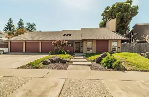 1531 E Avila, Tulare, CA 93274