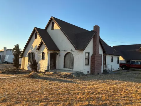 3616 W Paloma St, Riverdale, CA 93656