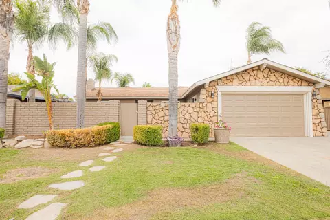 3352 W Wrenwood Ave, Fresno, CA 93711