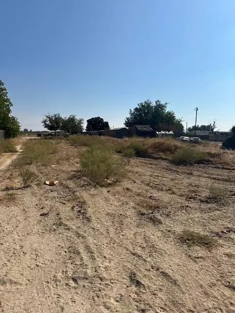 8490 E Rose Ave, Selma, CA 93662 photo 1