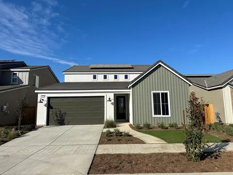 1237 Fruitwood Ave #7, Clovis, CA 93619
