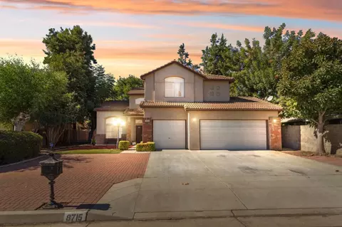 8715 N Whitney Ave, Fresno, CA 93720