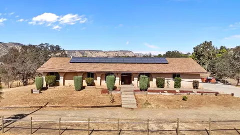 22435 Goldrush Ln, Clovis, CA 93619