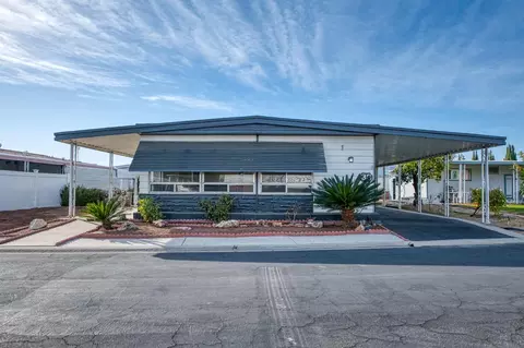 1701 E Dinuba Ave #33, Selma, CA 93662