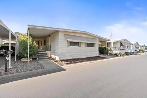 1001 Sylmar Ave #91, Clovis, CA 93612