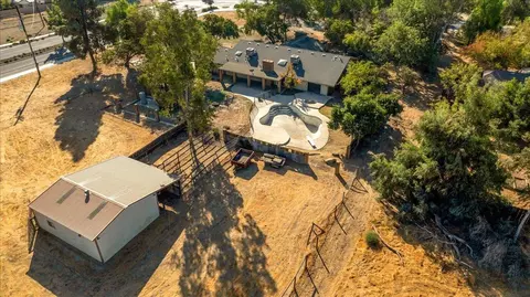 View/Area - 14510 W Kearney Blvd, Kerman, CA 93630 photo 7 of 7