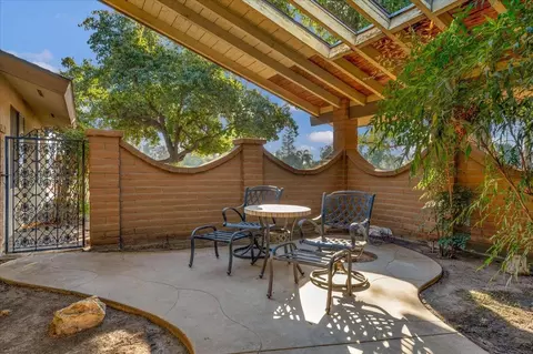Exterior - 14510 W Kearney Blvd, Kerman, CA 93630 photo 5 of 15