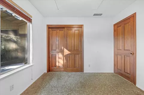 Bedroom - 14510 W Kearney Blvd, Kerman, CA 93630 photo 2 of 8