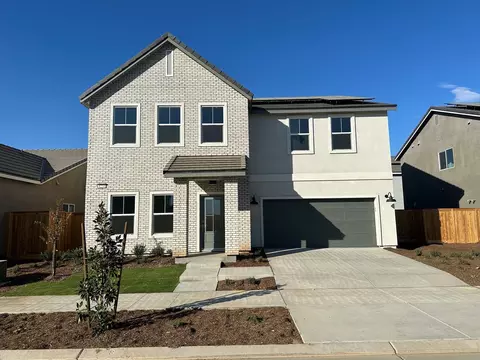 1259 Plum Tree Ave #23, Clovis, CA 93619